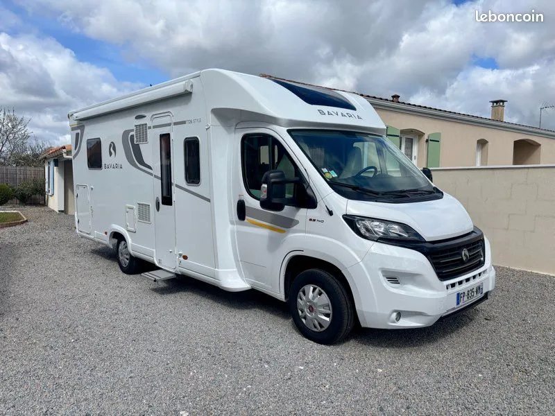 BAVARIA T726 FC STYLE 2020